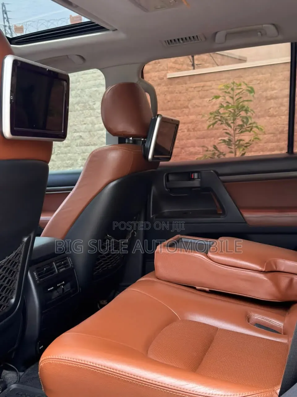 Toyota Land Cruiser 5.7 V8 VXR 2017 Black