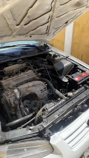 Toyota Camry Automatic 1999 White