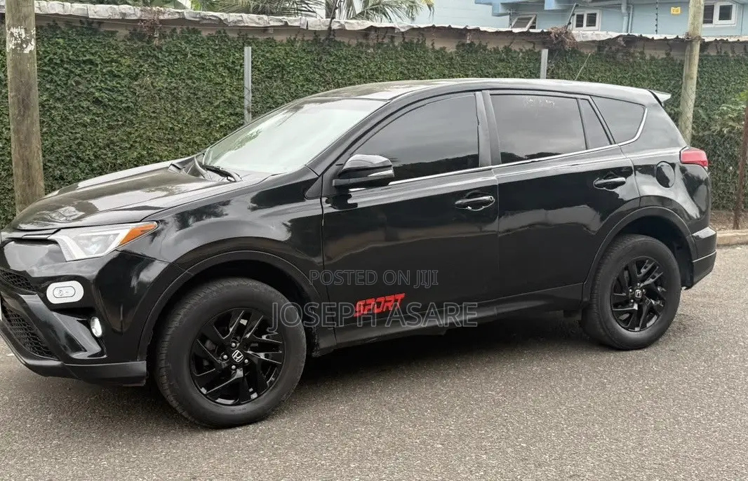 Toyota RAV4 LE AWD (2.5L 4cyl 6A) 2016 Black