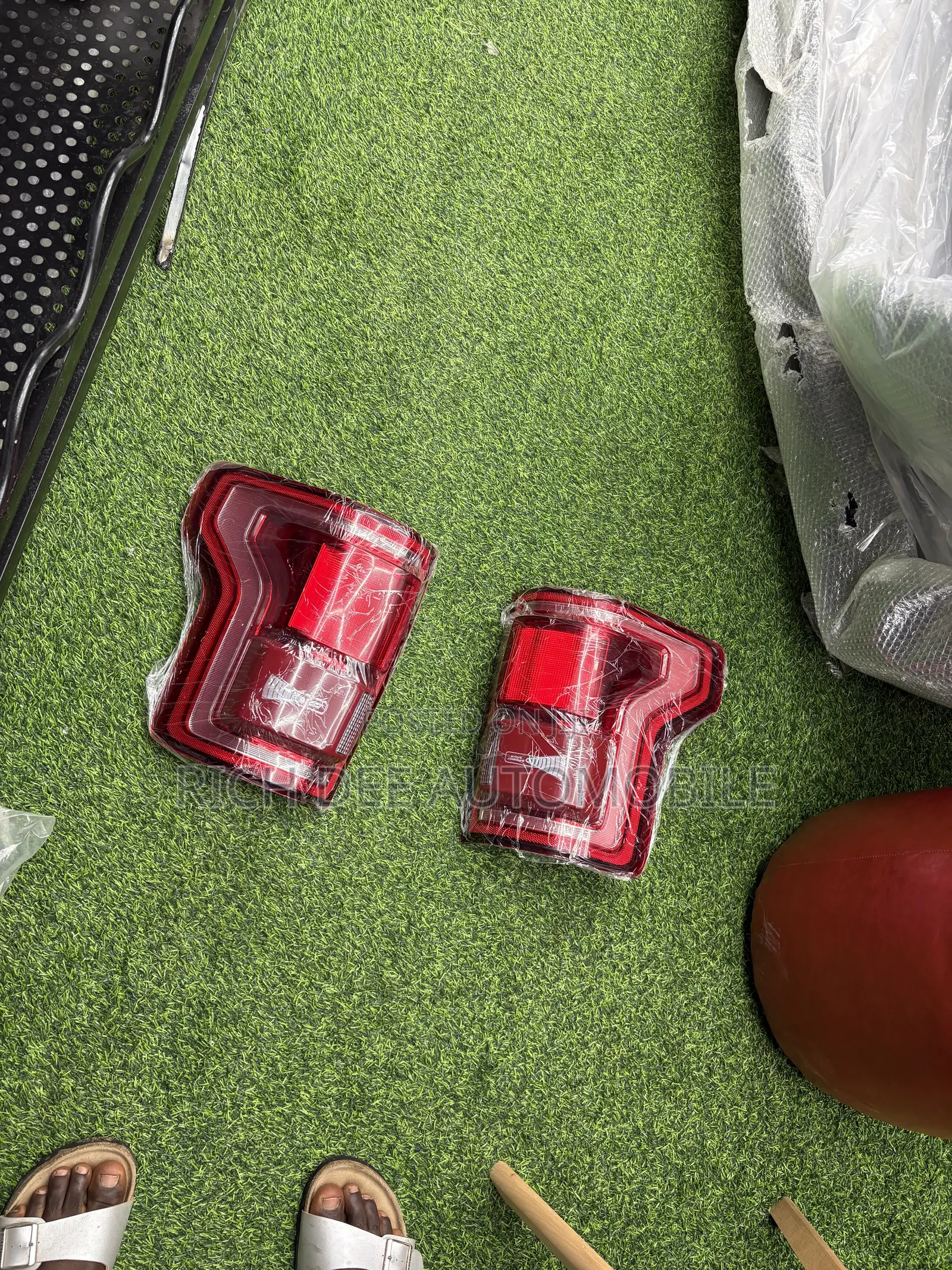 Ford F150 Raptor 2018 Taillight Without Charger