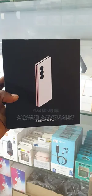 New Samsung Galaxy Z Fold6 256 GB Pink