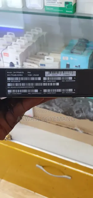 New Samsung Galaxy Z Fold6 256 GB Pink