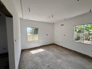 3bdrm House in Sefdard Properties, Oyarifa for sale