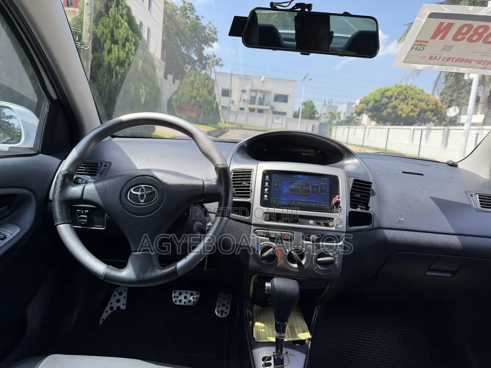 Toyota Vios 2010 White
