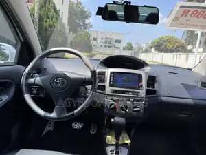 Toyota Vios 2010 White