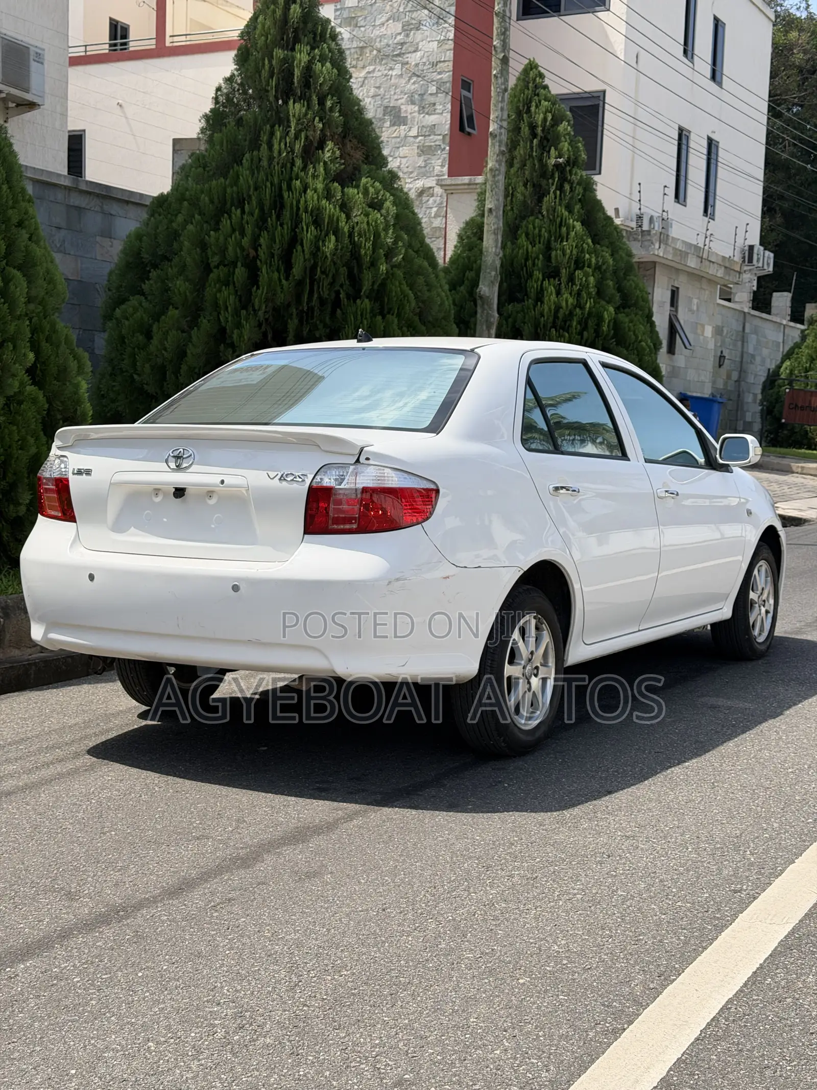 Toyota Vios 2010 White