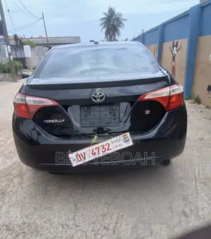 Toyota Corolla S 4dr Sedan (1.8L 4cyl CVT) 2015 Black