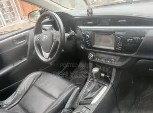 Toyota Corolla S 4dr Sedan (1.8L 4cyl CVT) 2015 Black