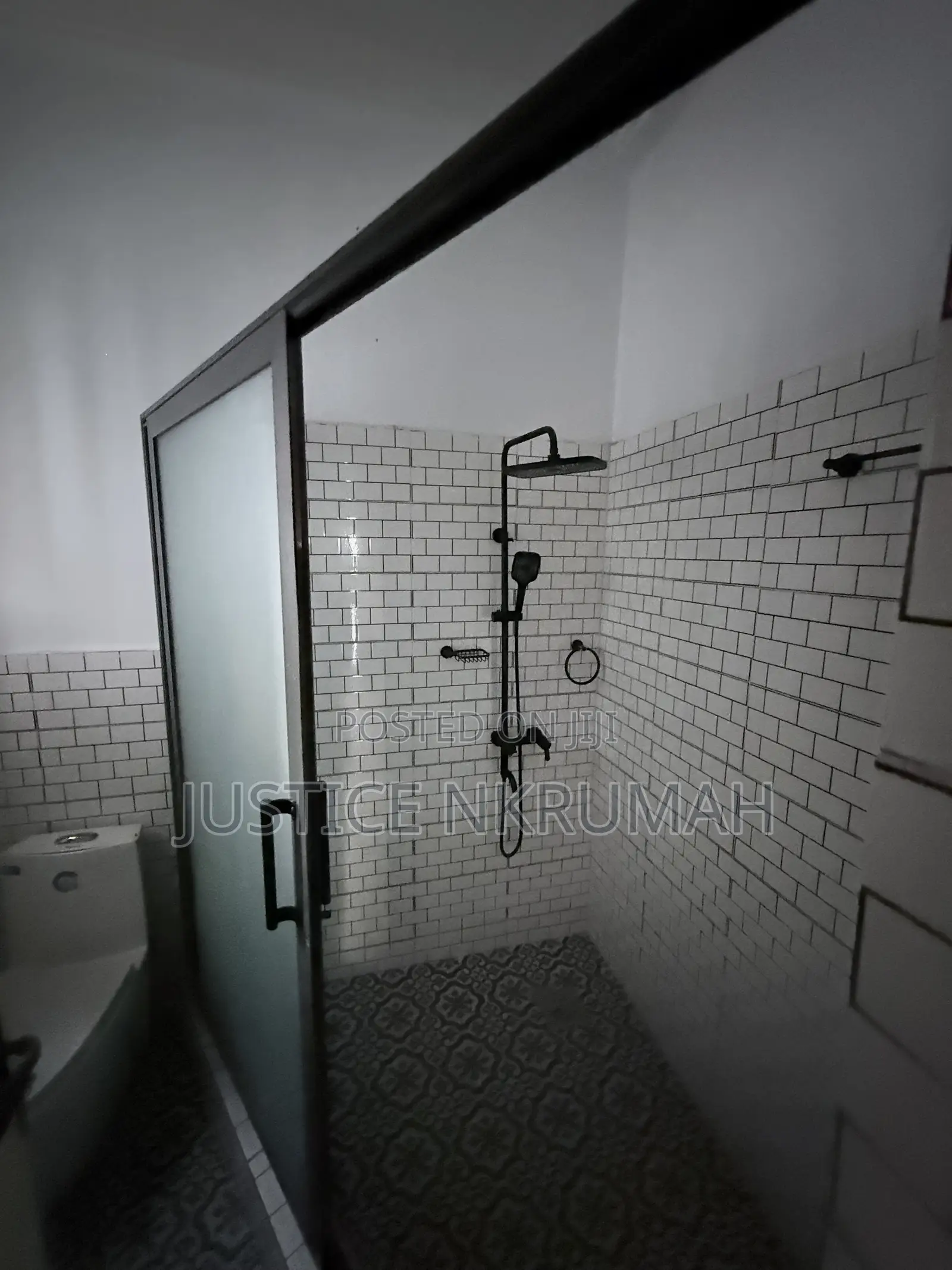 2bdrm Apartment in Mr Justice Estate, Old Barrier for rent