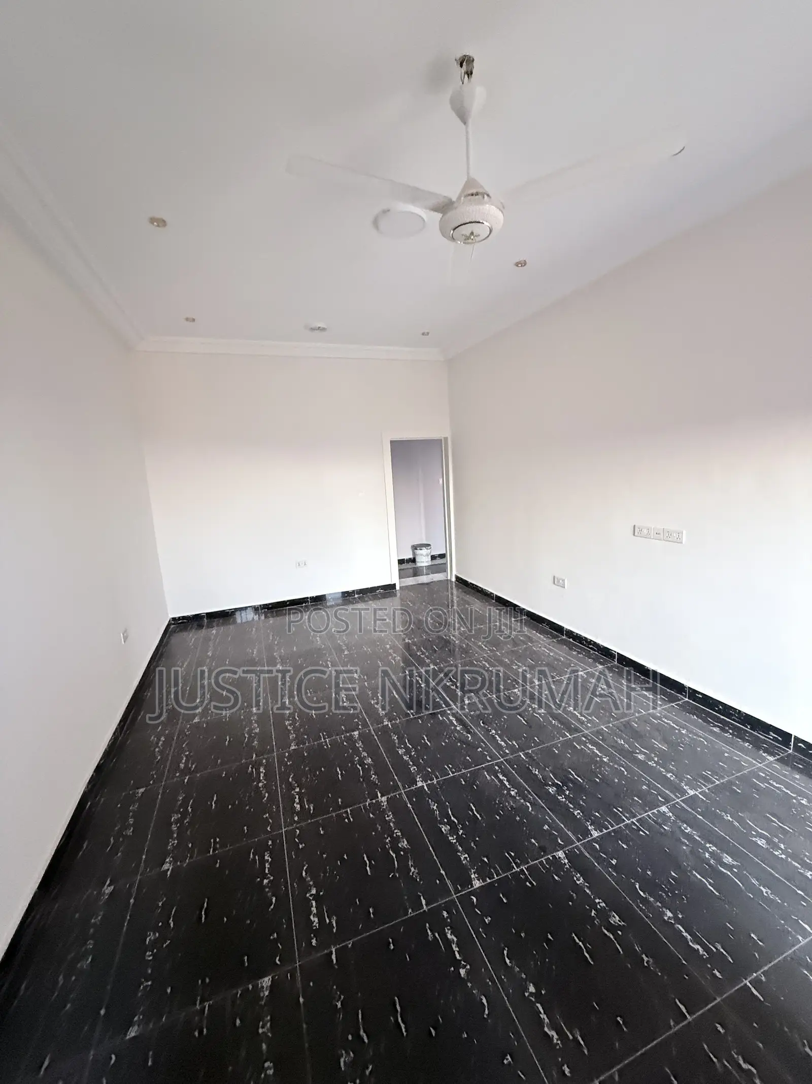 2bdrm Apartment in Mr Justice Estate, Old Barrier for rent