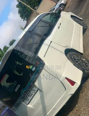Toyota Voxy for Rent