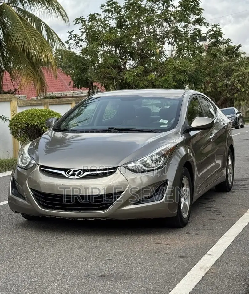 Hyundai Elantra SE 4dr Sedan (1.8L 4cyl 6A) 2015 Brown