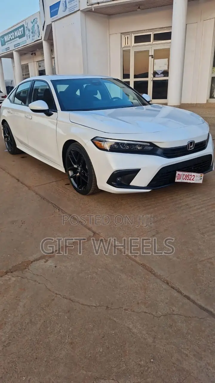 Honda Civic Sport 2022 White