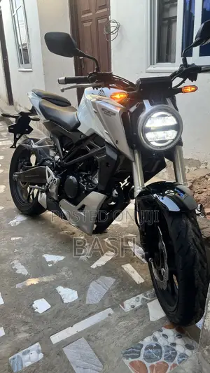 Honda CB 2024 White