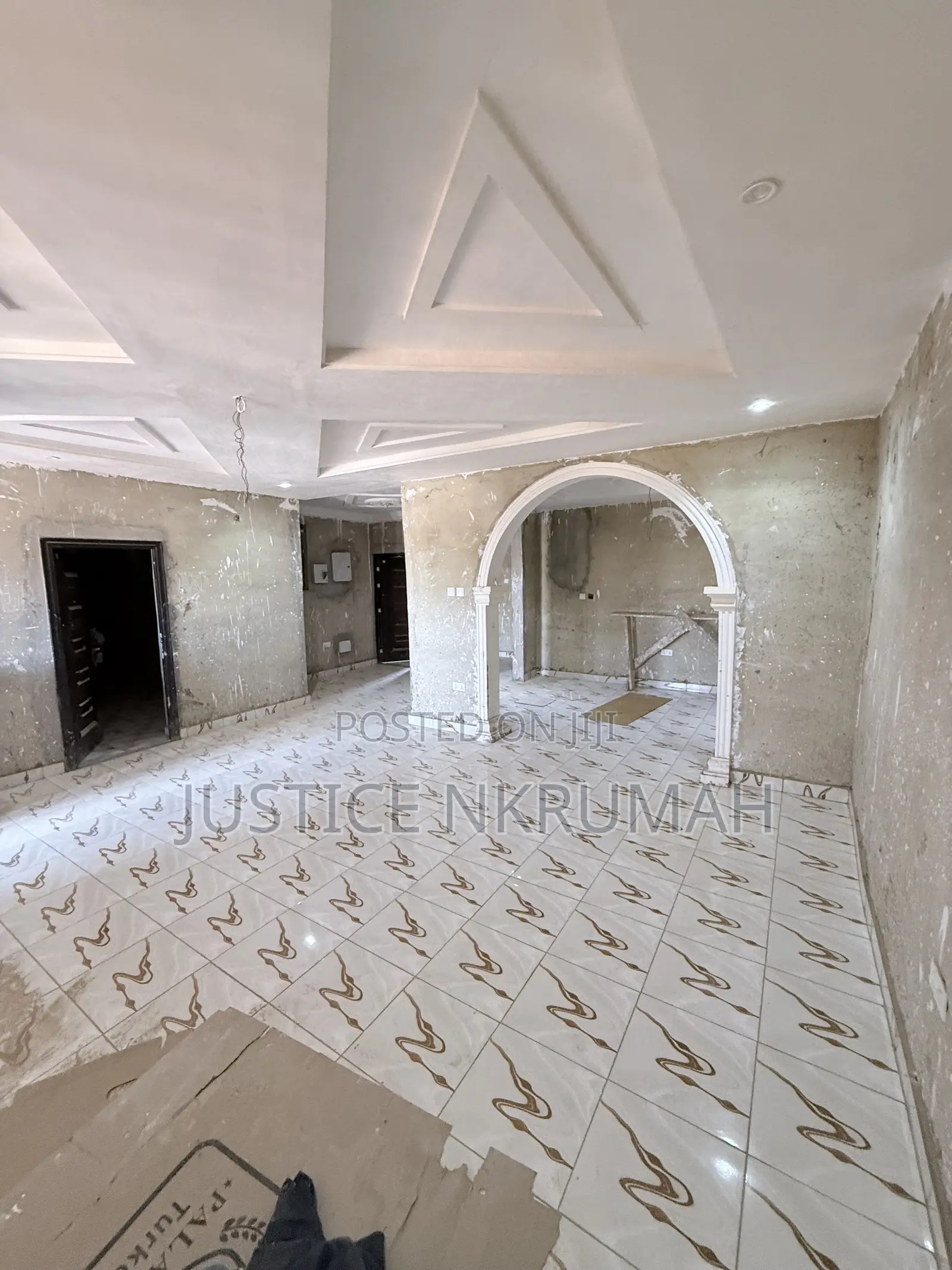 2bdrm Apartment in Old Barrier for rent