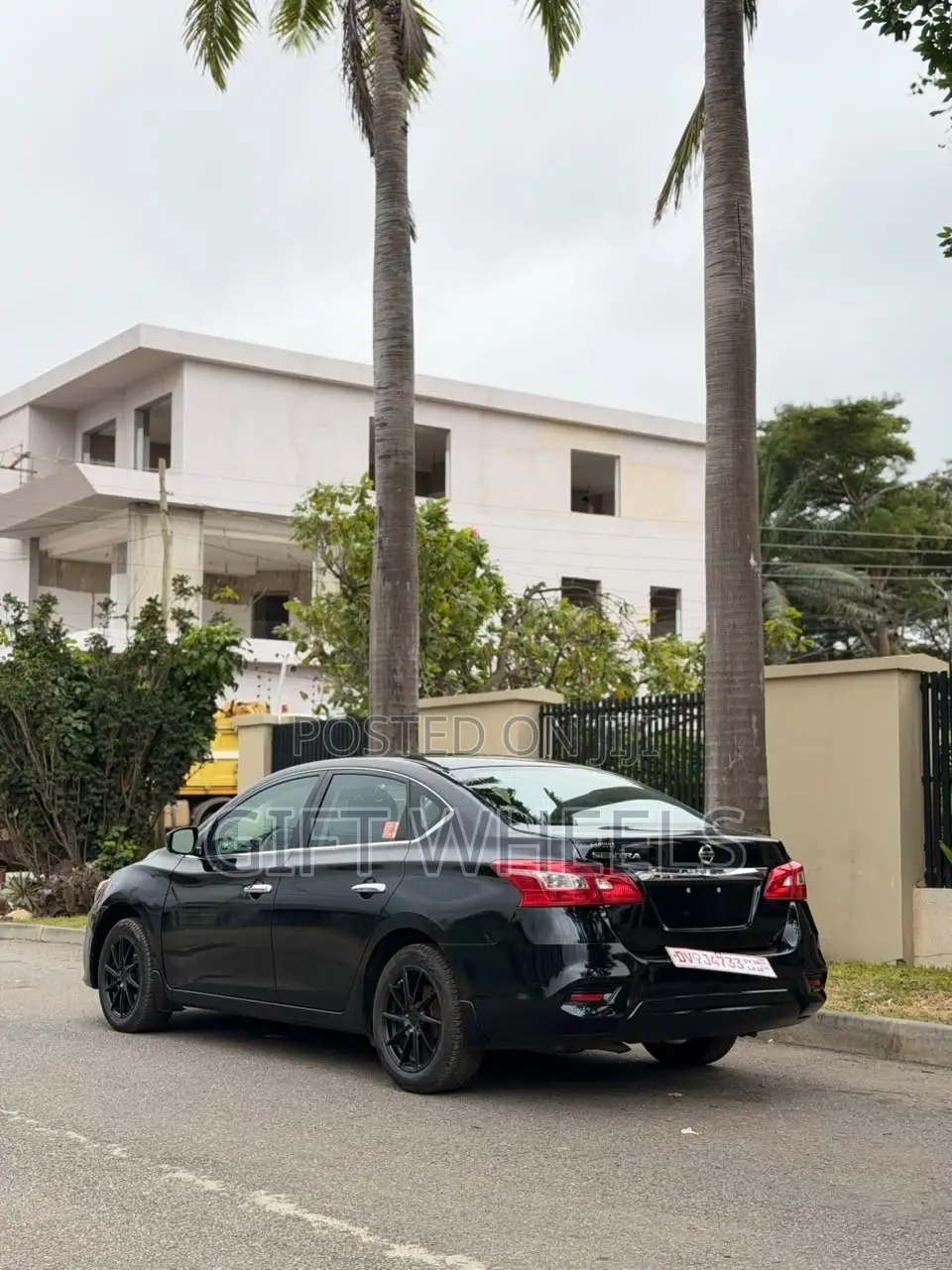 Nissan Sentra S 2016 Black