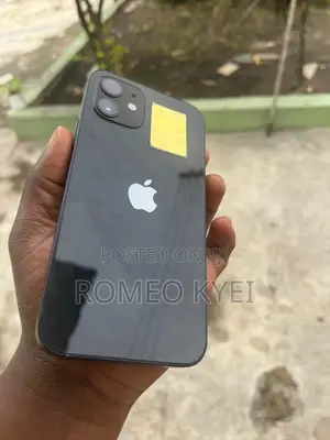 Apple iPhone 12 64 GB Black
