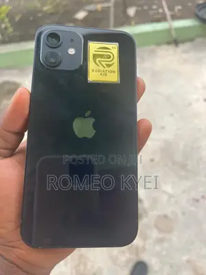 Apple iPhone 12 64 GB Black