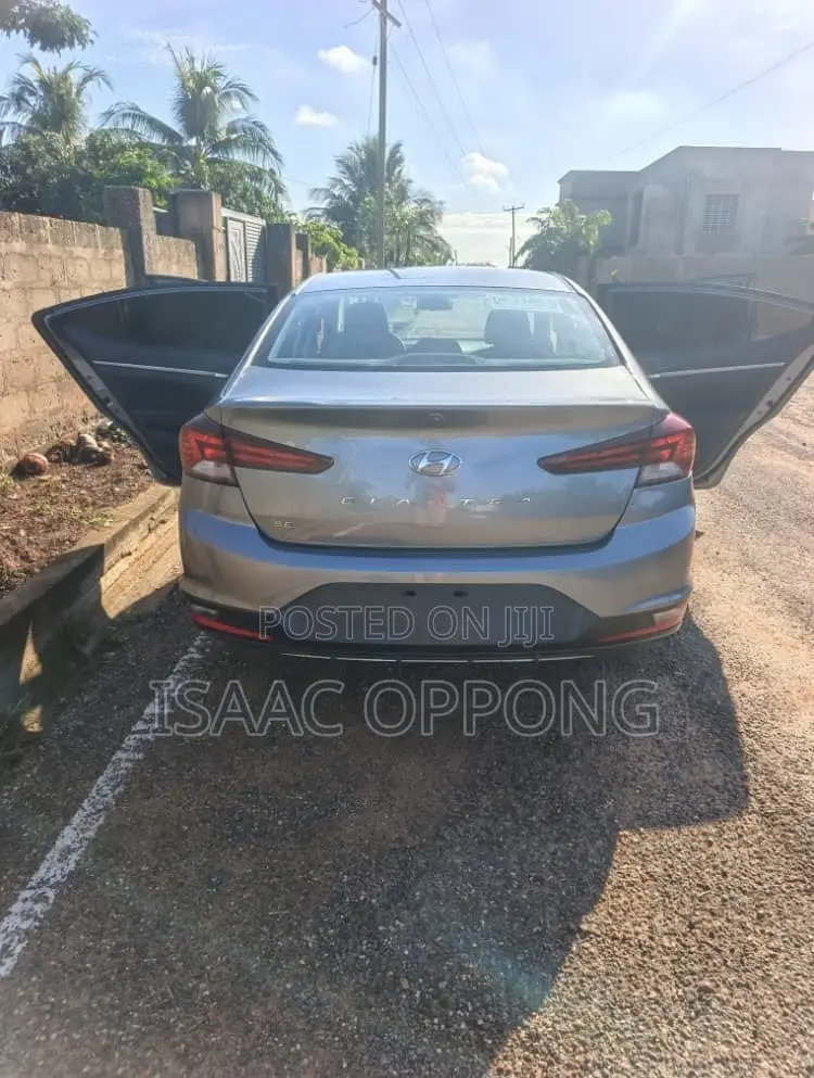 Hyundai Elantra SE 2019 Gray
