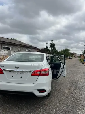 Nissan Santana 2016 White