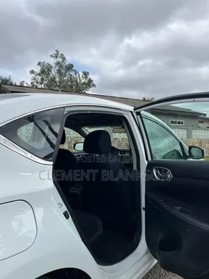 Nissan Santana 2016 White