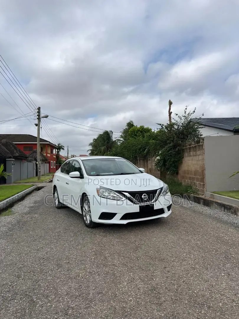 Nissan Santana 2016 White