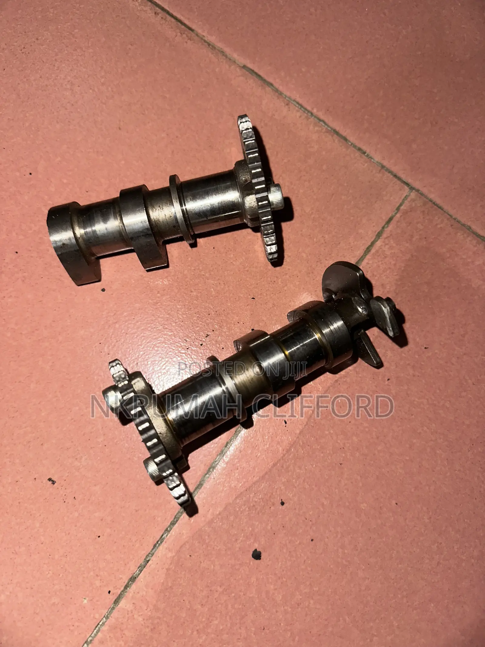 Kawasaki KLX 250 D Tracker. Parts