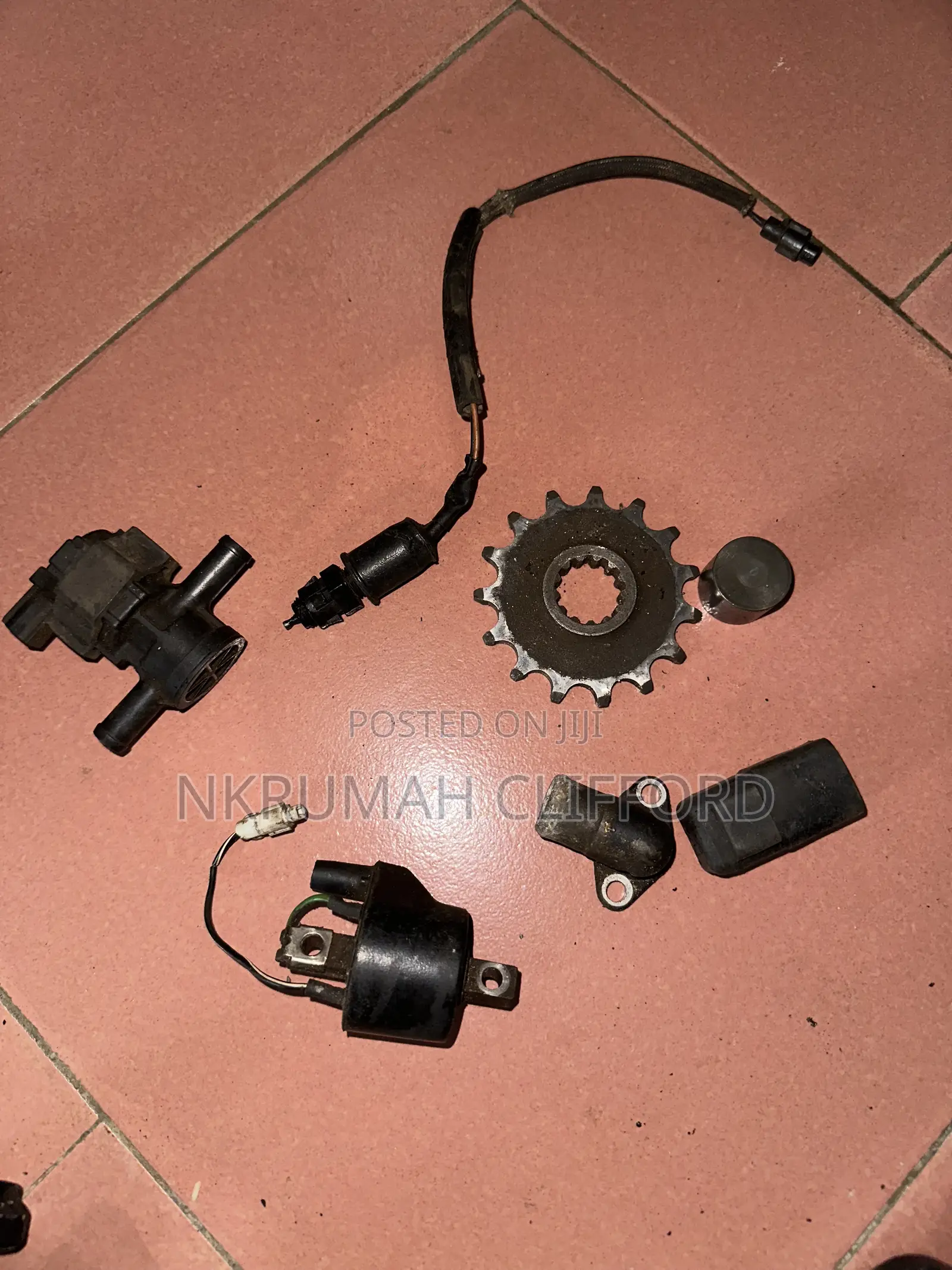 Kawasaki KLX 250 D Tracker. Parts