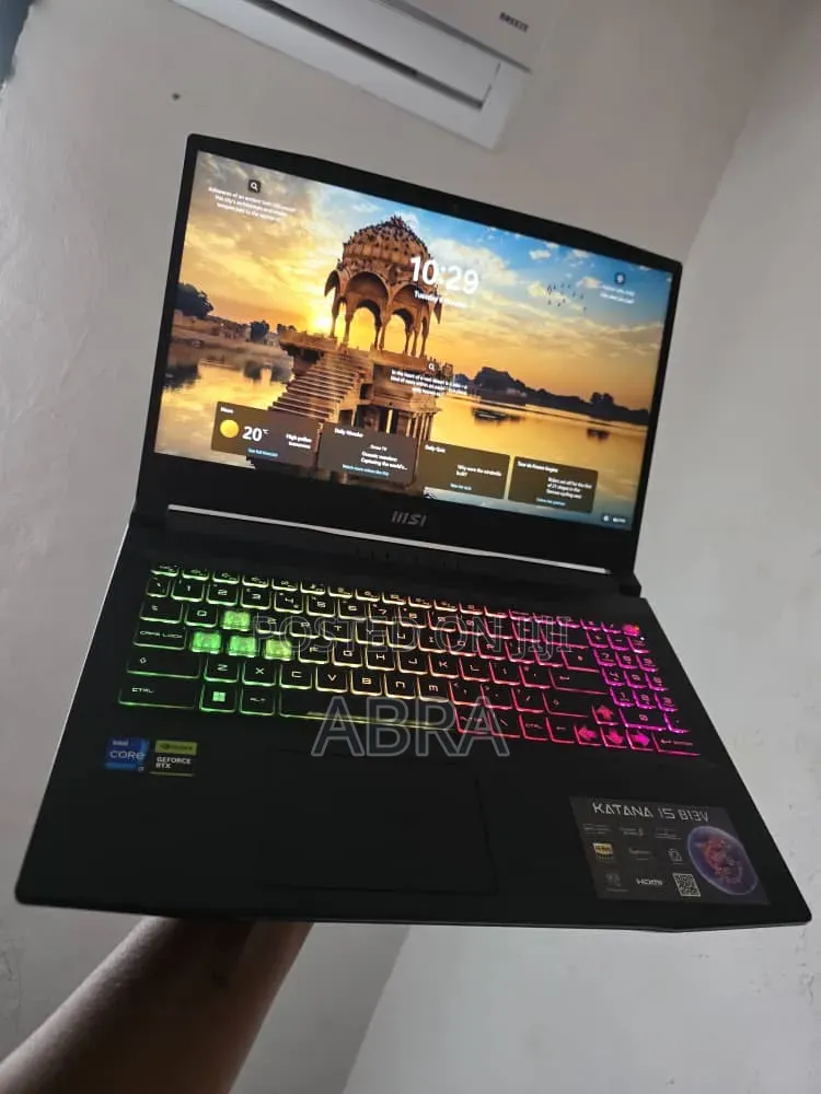 Laptop MSI Katana 15 16GB Intel Core i7 SSD 1T