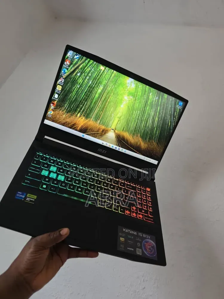 Laptop MSI Katana 15 16GB Intel Core i7 SSD 1T
