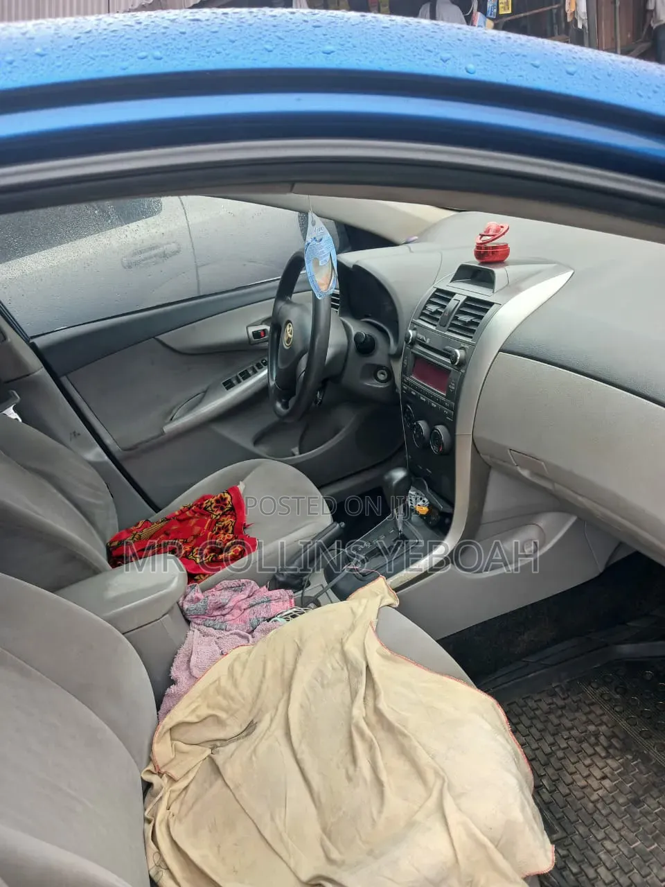 Toyota Corolla 2010 Blue