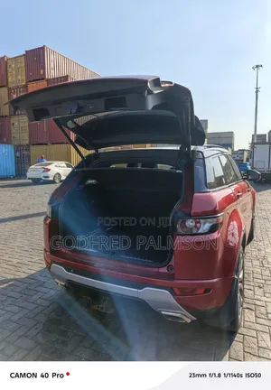 Land Rover Range Rover Evoque HSE Dynamic 4x4 (2.0 4cyl 9A) 2016 Red