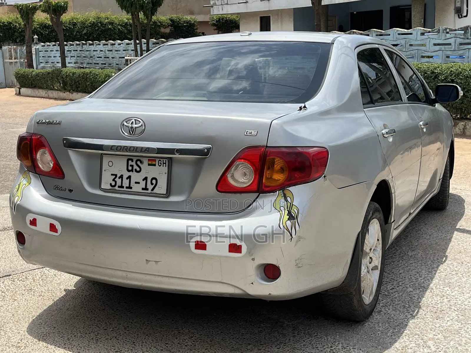 Toyota Corolla LE 4dr Sedan (1.8L 4cyl 4A) 2010 Silver