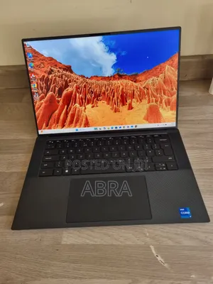 Laptop Dell XPS 15 9520 16GB Intel Core i7 SSD 1T