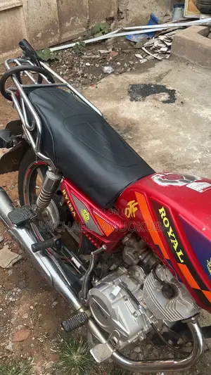 Royal RY125 2025 Red