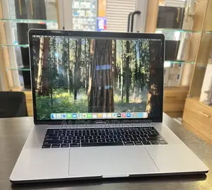 Laptop Apple MacBook Pro 16GB Intel Core i9 SSD 1T