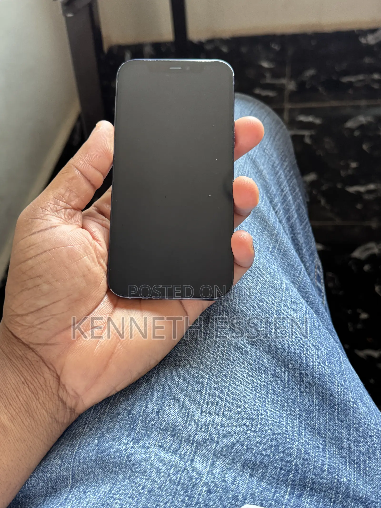 Apple iPhone 12 64 GB Blue