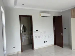 4bdrm Duplex in East Legon for rent