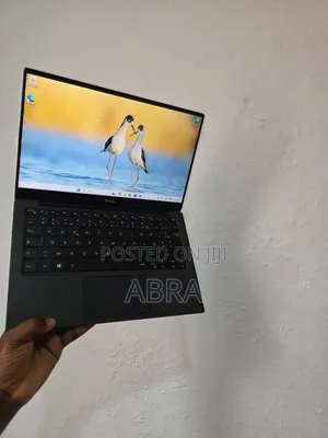 Laptop Dell XPS 13 7390 8GB Intel Core i5 SSD 512GB