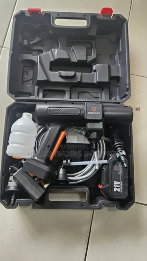 Cordless Pressure Washer