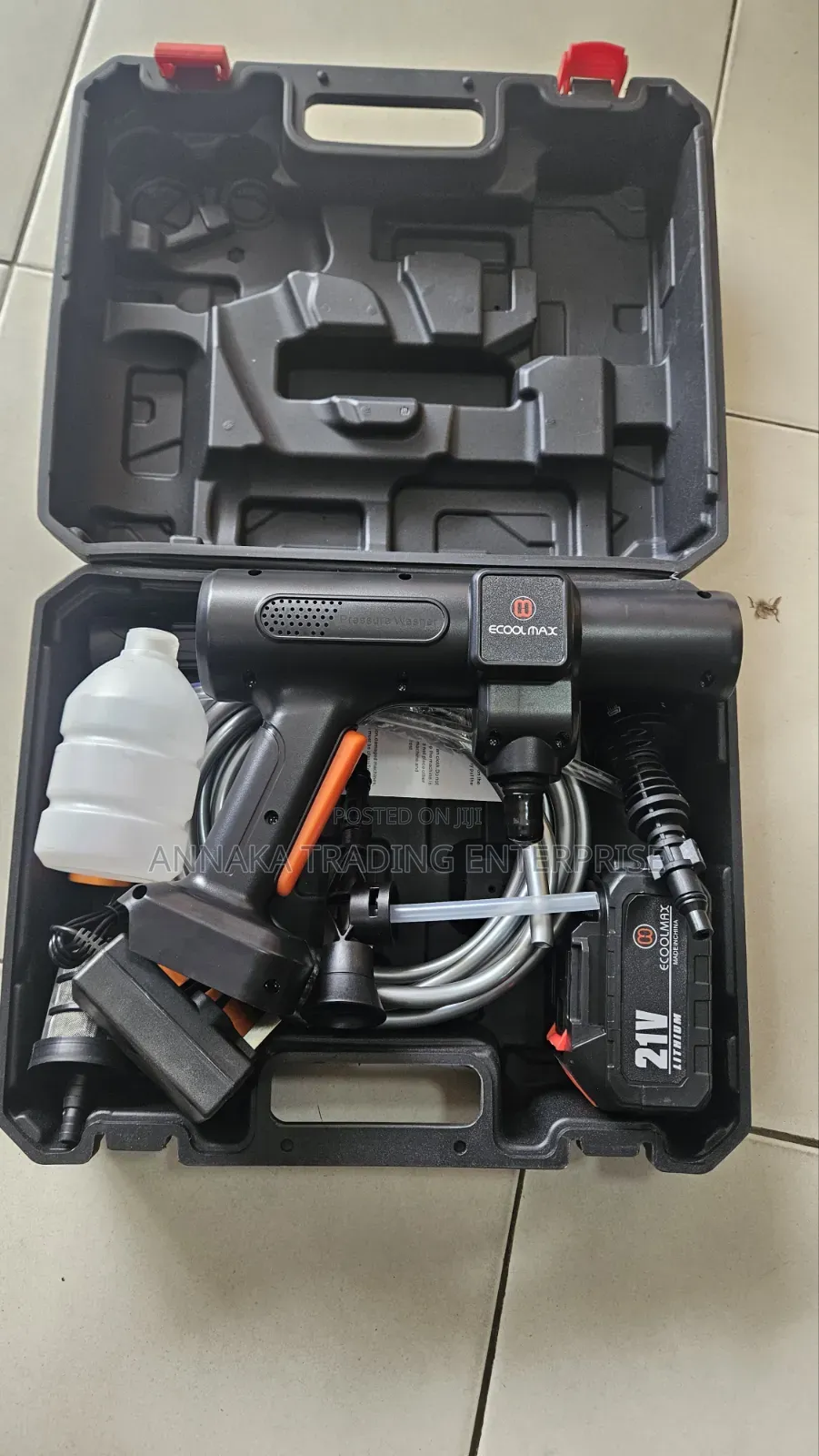 Cordless Pressure Washer