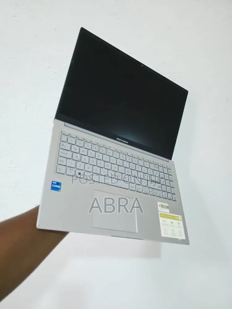 Laptop Asus Vivobook 15 8GB Intel Core i5 SSD 512GB