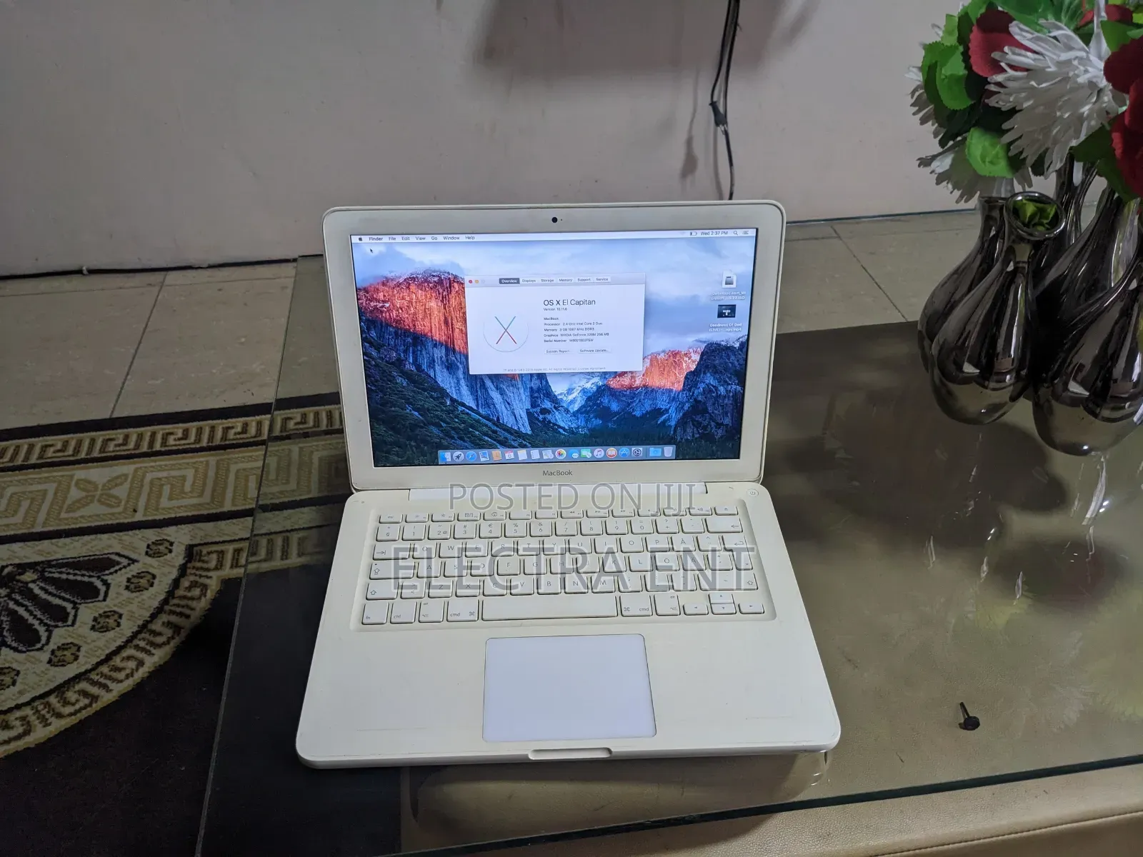 Laptop Apple MacBook 2010 3GB Intel SSD 128GB