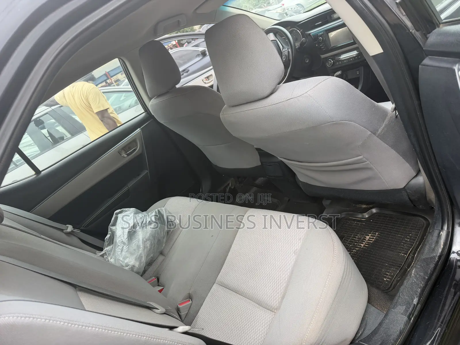 Toyota Corolla LE 4dr Sedan (1.8L 4cyl CVT) 2016 Black