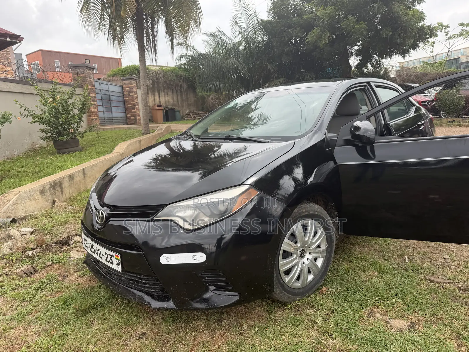 Toyota Corolla LE 4dr Sedan (1.8L 4cyl CVT) 2016 Black