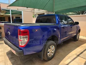 Ford Ranger 2015 Blue