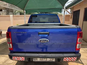 Ford Ranger 2015 Blue