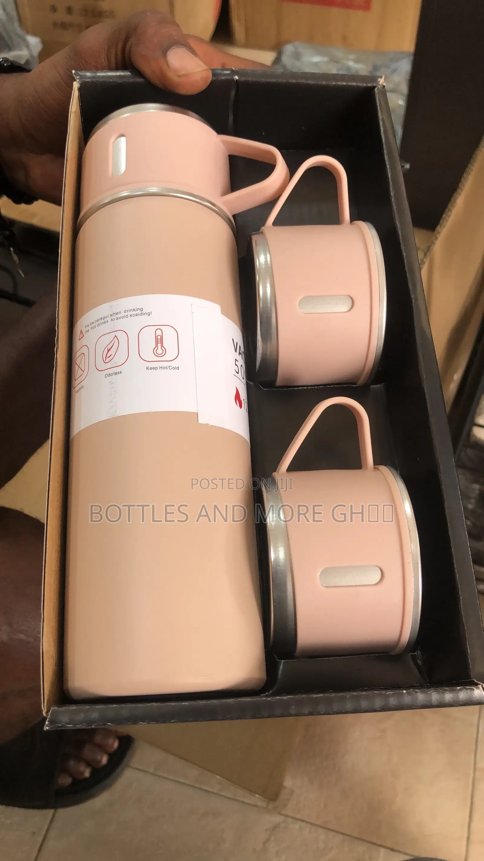 Vacuum Flask Set - 500ml + 2 Cups