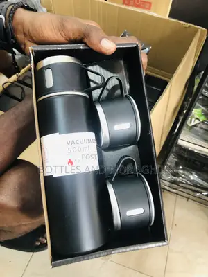 Vacuum Flask Set - 500ml + 2 Cups