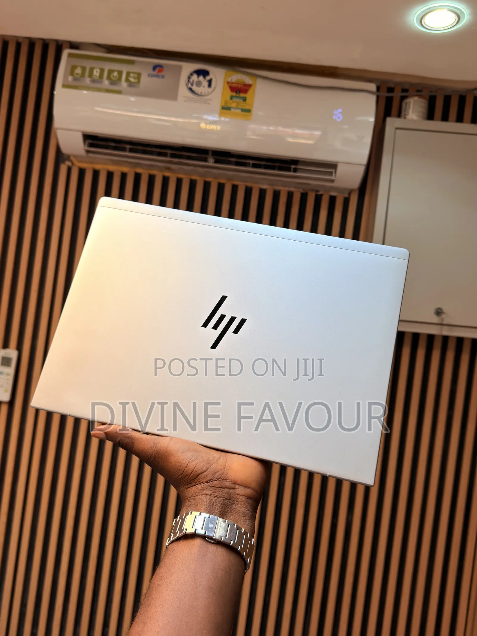 New Laptop HP EliteBook 640 G11 16GB Intel Core Ultra 5 SSD 512GB